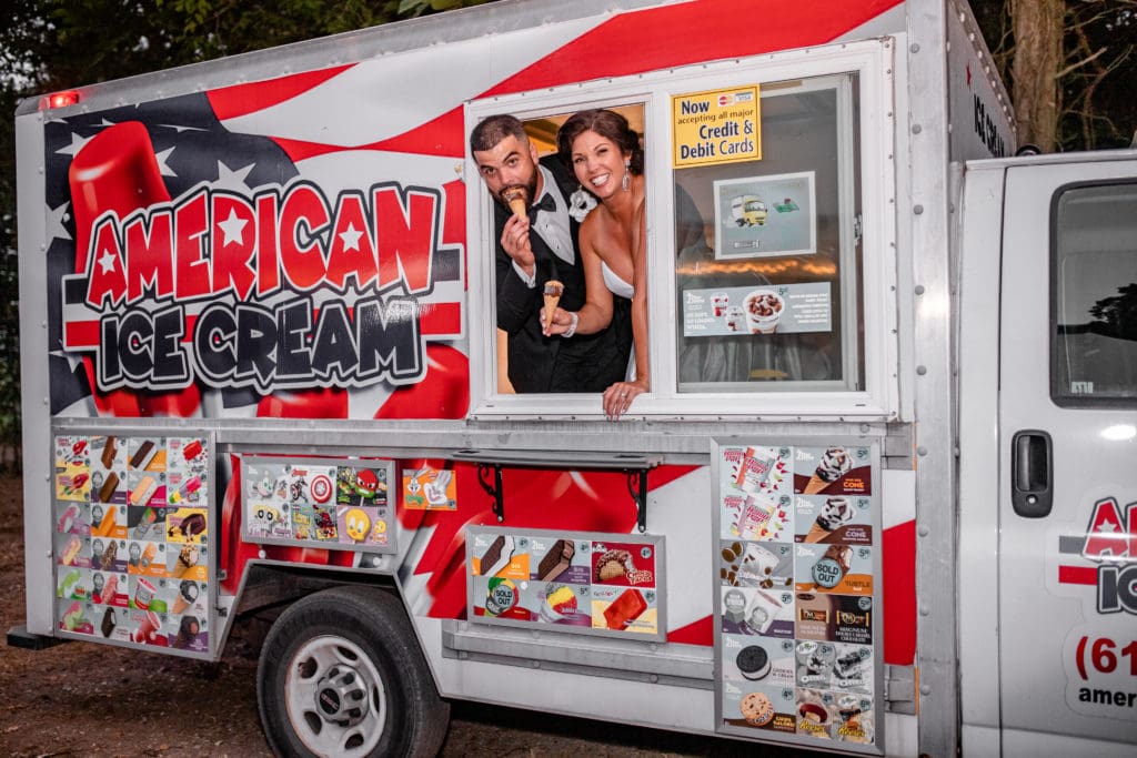 bride and groom serving guests ice cream, red white and blue ice cream truck, food truck, outdoor wedding, ice cream dessert
