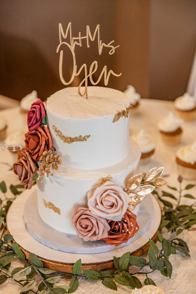 romantic fall wedding
