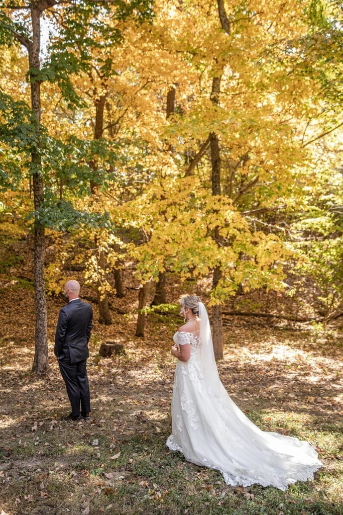 romantic fall wedding
