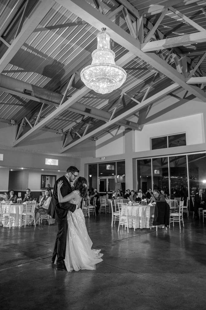 romantic fall wedding