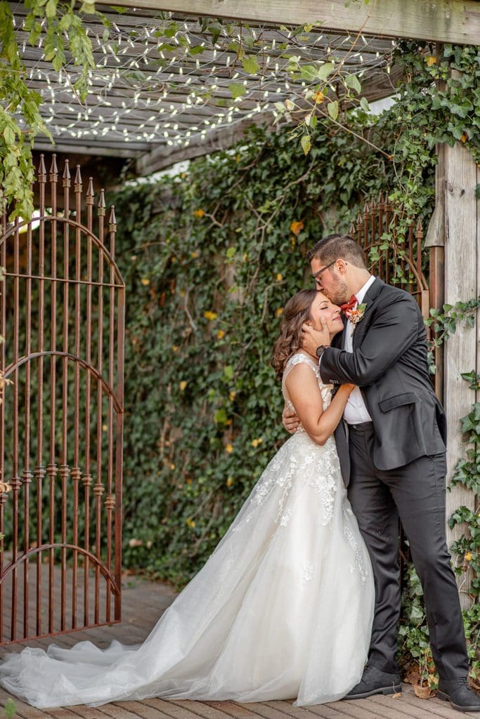 romantic fall wedding